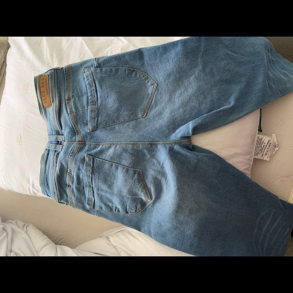 Fashion Nova jeans size 3